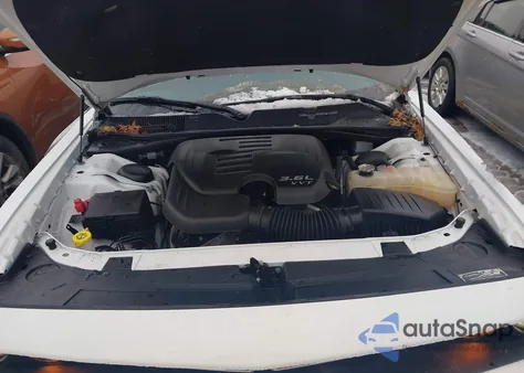 2023 Dodge Challenger Sxt из США, поврежденный, VIN 2C3CDZAG9PH563057